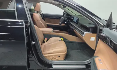 Hyundai Grandeur 2023, 30013 км, за 24097.73 USD - фото 26