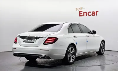 Mercedes-Benz E-Class 2019, 67835 км, за 14651.29 USD