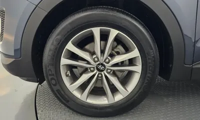 Hyundai Santafe 2015, 110890 км, за 5665.17 USD