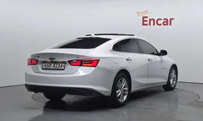 ChevroletGMDaewoo Malibu 2018, 118776 км, за 5185.77 USD