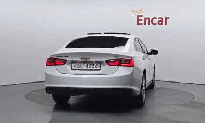 ChevroletGMDaewoo Malibu 2018, 118776 км, за 5185.77 USD