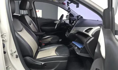 ChevroletGMDaewoo Spark 2016, 84231 км, за 3610.35 USD - фото 11