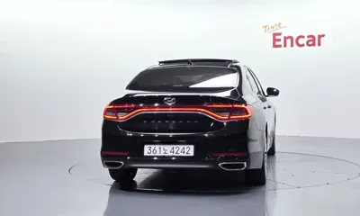Hyundai Grandeur 2018, 151523 км, за 9702.41 USD