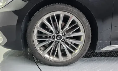 Hyundai Grandeur 2018, 151523 км, за 9702.41 USD