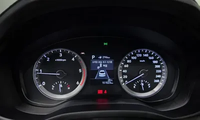 Hyundai Grandeur 2018, 151523 км, за 9702.41 USD - фото 8
