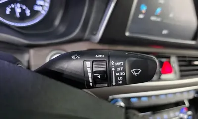 Hyundai Grandeur 2018, 151523 км, за 9702.41 USD - фото 27