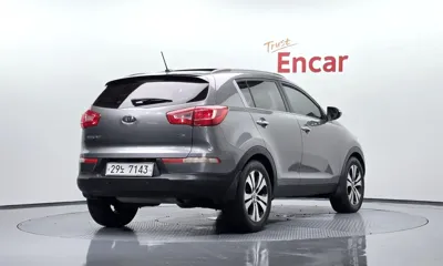 Kia Sportage 2012, 176189 км, за 3841.89 USD