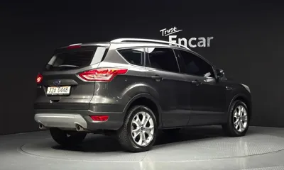 Ford Kuga 2016, 116031 км, за 4886 USD