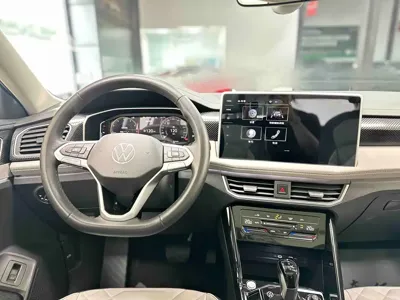 Volkswagen Tayron 2022, 48500 км, за 25902.67 USD - фото 20