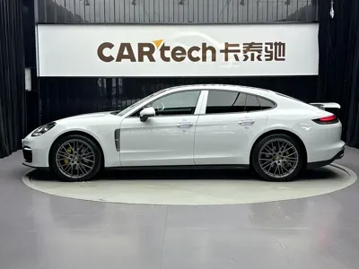 Porsche Panamera 2023, 38000 км, за 96683.33 USD