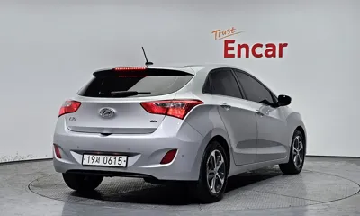 Hyundai i30 2016, 53604 км, за 5057.8 USD