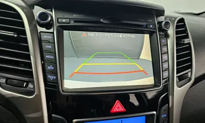Hyundai i30 2016, 53604 км, за 5057.8 USD - фото 16