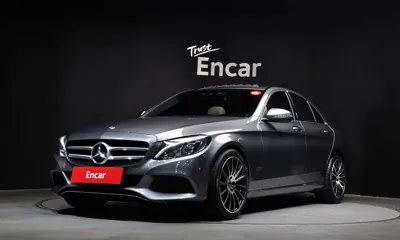 Mercedes-Benz C-Class · 2018 год