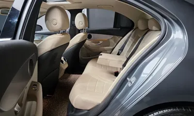 Mercedes-Benz C-Class 2018, 114446 км, за 9250.82 USD - фото 12