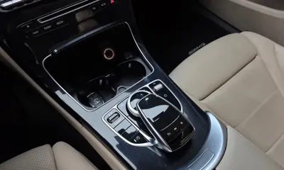 Mercedes-Benz C-Class 2018, 114446 км, за 9250.82 USD - фото 18