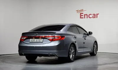 Hyundai Grandeur 2016, 184858 км, за 3296.99 USD