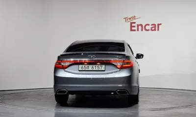 Hyundai Grandeur 2016, 184858 км, за 3296.99 USD