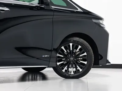 Toyota Vellfire 2024, 50000 км, за 113011.72 USD