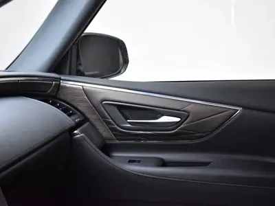 Toyota Vellfire 2024, 50000 км, за 112539.25 USD - фото 13