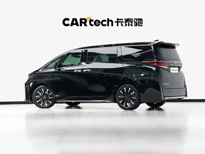 Toyota Vellfire 2024, 50000 км, за 112539.25 USD - фото 25