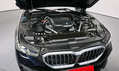 BMW 5-Series 2024, 25910 км, за 42880.73 USD - фото 6