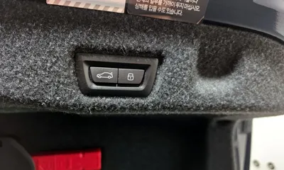 BMW 5-Series 2024, 25910 км, за 42880.73 USD - фото 20