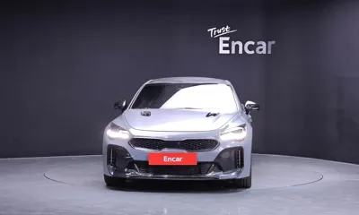 Kia Stinger 2023, 95126 км, за 17850.17 USD