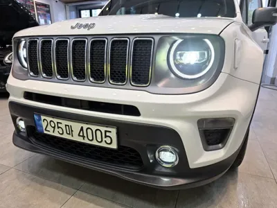 Jeep Renegade 2021, 63000 км, за 10136.81 USD - фото 14