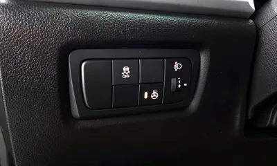KG_Mobility_Ssangyong KORANDO 2015, 104245 км, за 2405.25 USD - фото 14