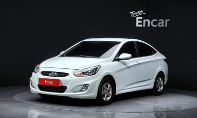 Hyundai Accent · 2011 год