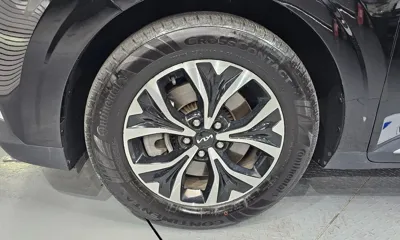 Kia Canival 2021, 61531 км, за 15593.61 USD