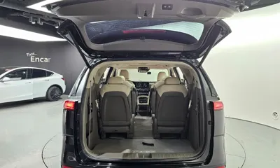 Kia Canival 2021, 61531 км, за 15593.61 USD - фото 20