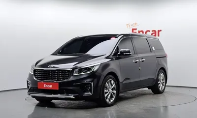 Kia Canival · 2020 год
