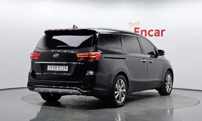 Kia Canival 2020, 67200 км, за 12691.71 USD