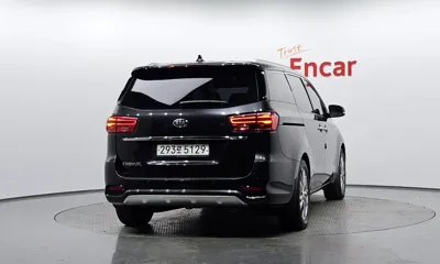 Kia Canival 2020, 67200 км, за 12691.71 USD