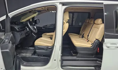 Hyundai Staria 2023, 88721 км, за 18379.94 USD - фото 13