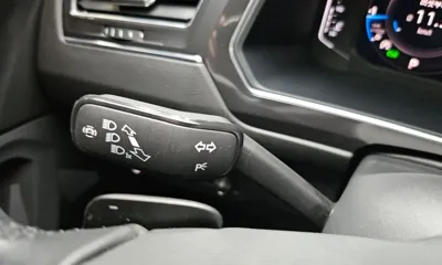 Volkswagen Tiguan 2023, 33894 км, за 20283.58 USD - фото 28