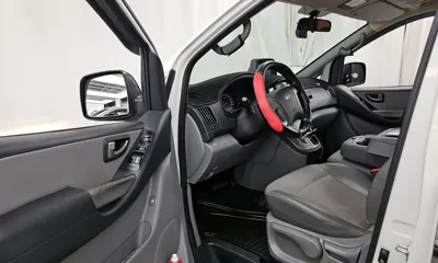 Hyundai Starex 2011, 125411 км, за 6423.84 USD - фото 10