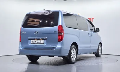 Hyundai Starex 2011, 213527 км, за 2927.4 USD
