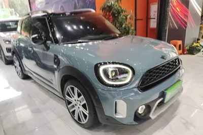 MINI Countryman 2023, 35900 км, за 31882 USD