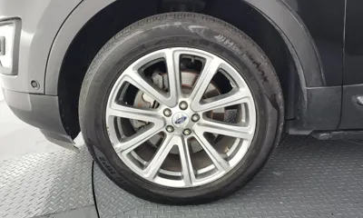 Ford Explorer 2017, 107446 км, за 8444.38 USD
