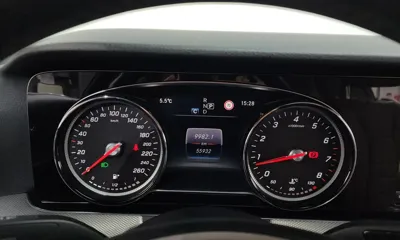 Mercedes-Benz E-Class 2017, 55932 км, за 13875.12 USD - фото 8