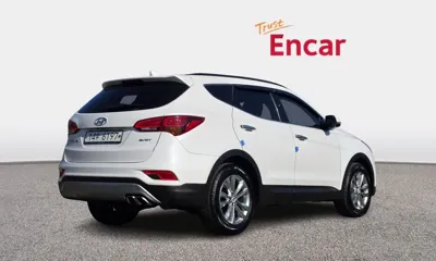 Hyundai Santafe 2016, 133339 км, за 7862.57 USD