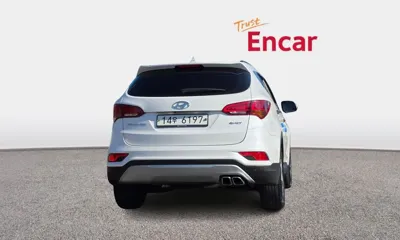 Hyundai Santafe 2016, 133339 км, за 7862.57 USD