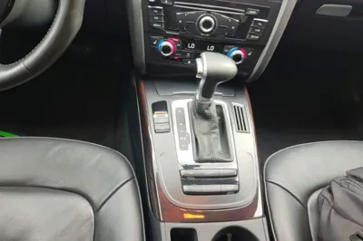 Audi A4L 2015, 143300 км, за 9362 USD - фото 21