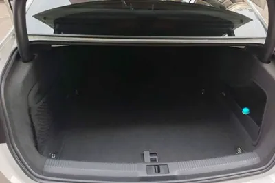 Audi A4L 2015, 143300 км, за 9362 USD - фото 27