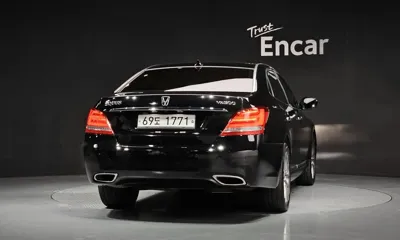 Hyundai Equus 2015, 112197 км, за 7118.37 USD