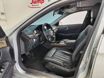 Mercedes-Benz E-Class 2010, 217000 км, за 2593.77 USD