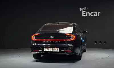 Hyundai Sonata 2022, 81665 км, за 14911.76 USD