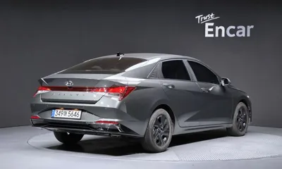 Hyundai Avante 2023, 29953 км, за 14113.17 USD